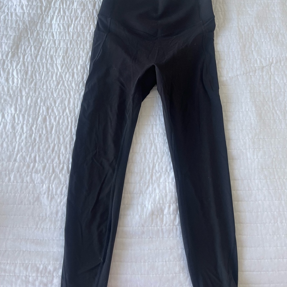 HALARA Classic Black Ultrasculpt Leggings